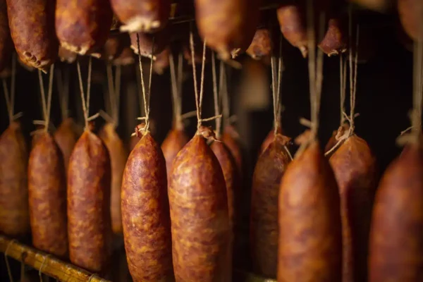 Les Saucisses à cuire